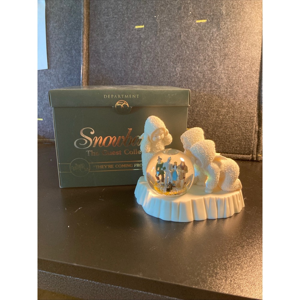 Dept 56 Wizard of Oz Snow babies Water Globe They're Coming From Oz Oh My w Box